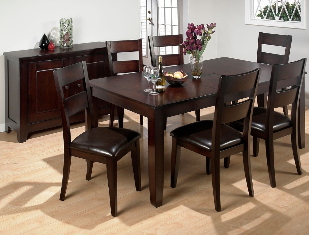 The Easiest Way To Dress Up Your Dining Room Table And Chairs | A
