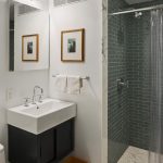 Bathroom Makeovers For Small Bathrooms