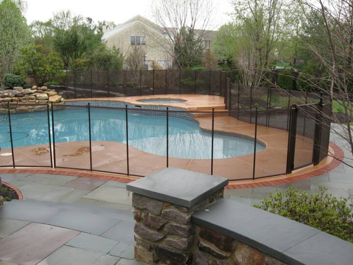 Mesh Pool Safety Fence