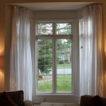 bay window curtain rod