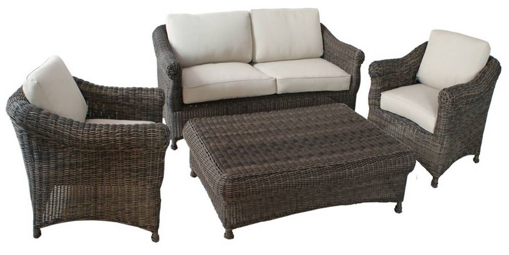 Outdoor Wicker Chaise Lounge Chairs