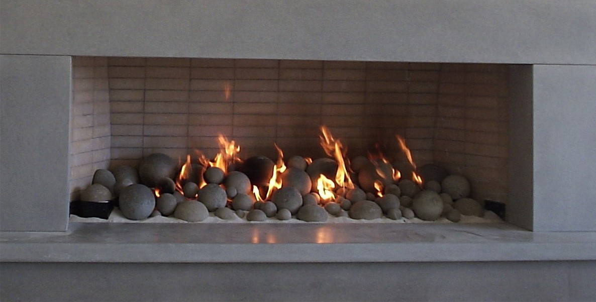 Ceramic logs for gas fireplace