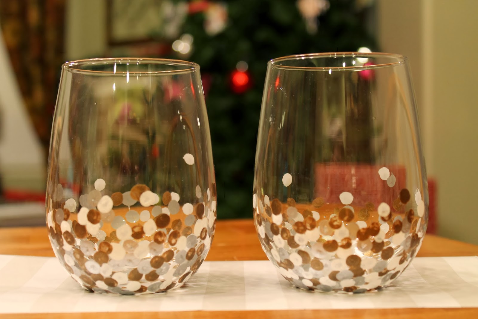 Decorative Wine Glasses Ideas