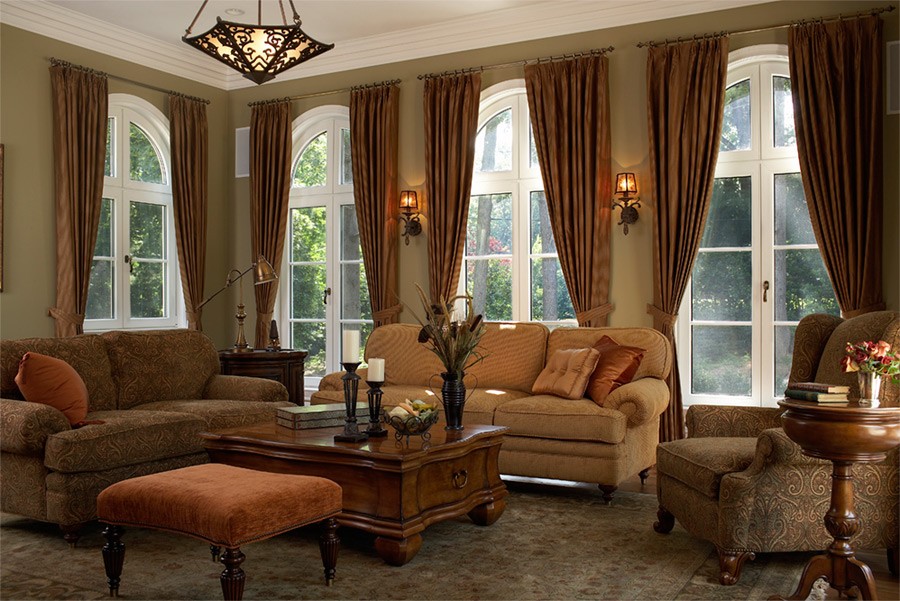 Traditional home decorating