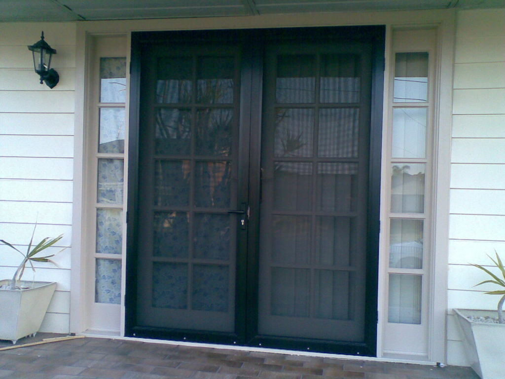 French doors with screen 1024x768