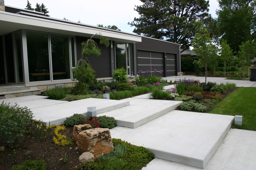 Modern garden designs