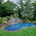 pool-landscaping-ideas