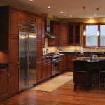 Maple Shaker Kitchen Cabinets