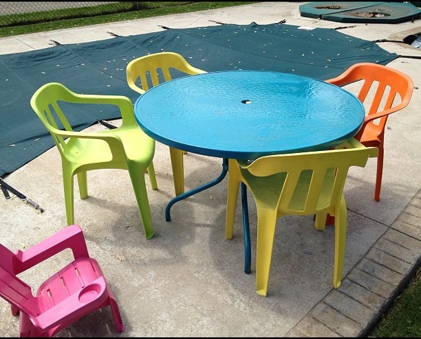 Patio chairs plastic