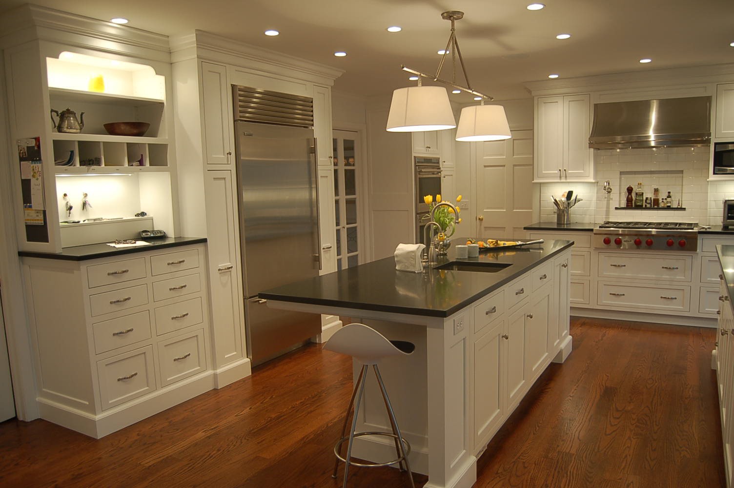 Modern kitchen cabinets