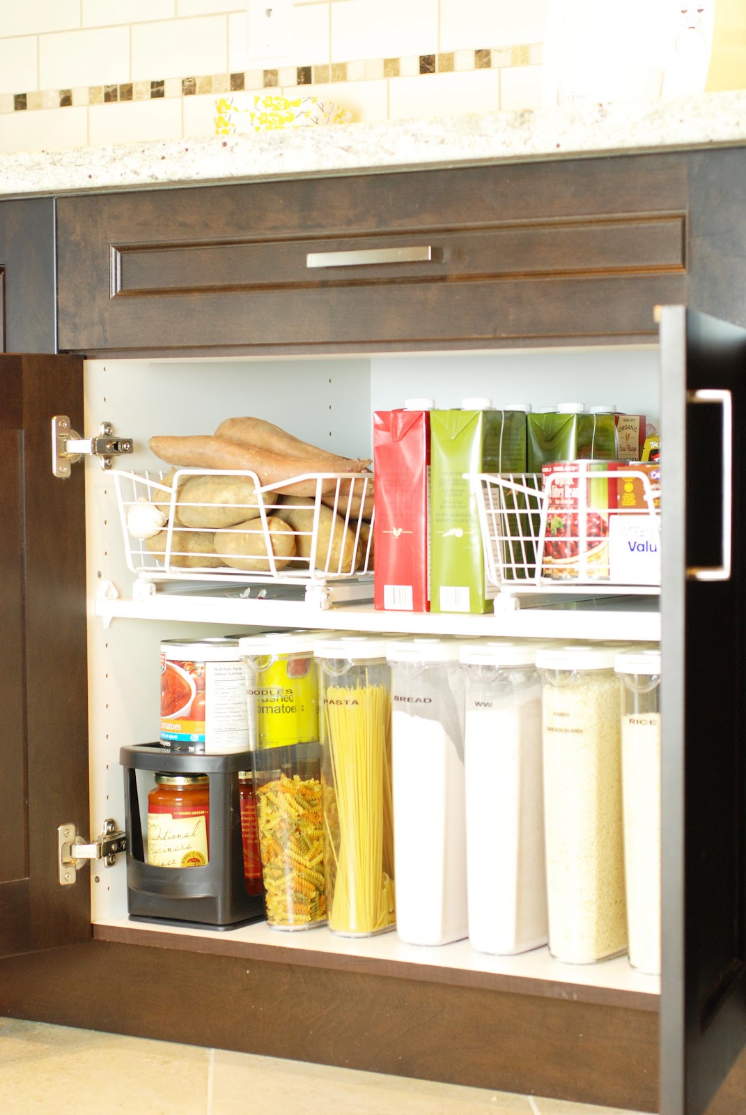 Organize kitchen