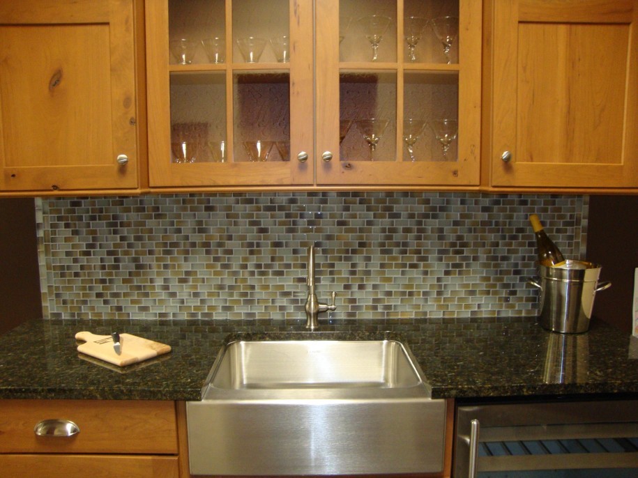 Tile backsplash ideas for kitchen