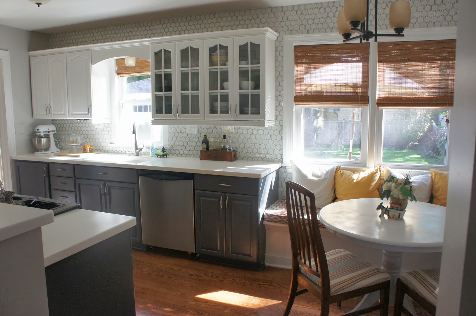 Two tone kitchen