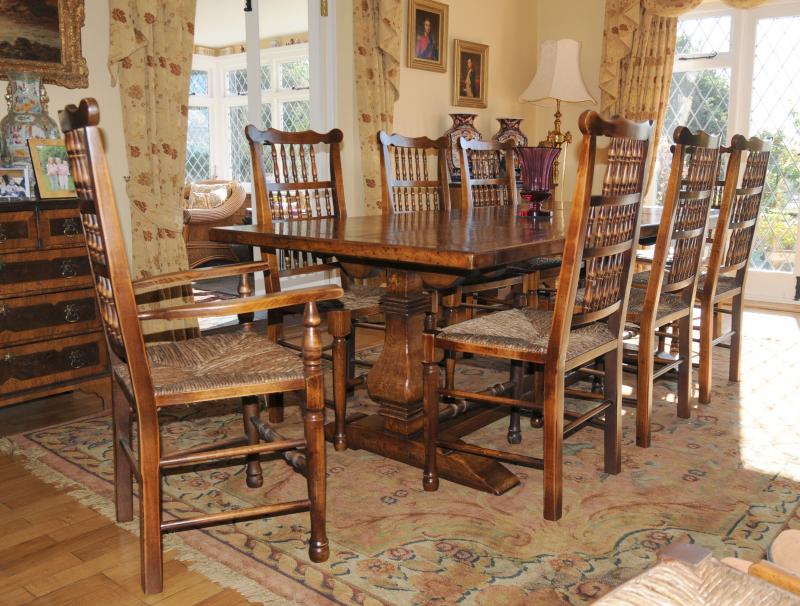 Farmhouse Kitchen Tables And Chairs