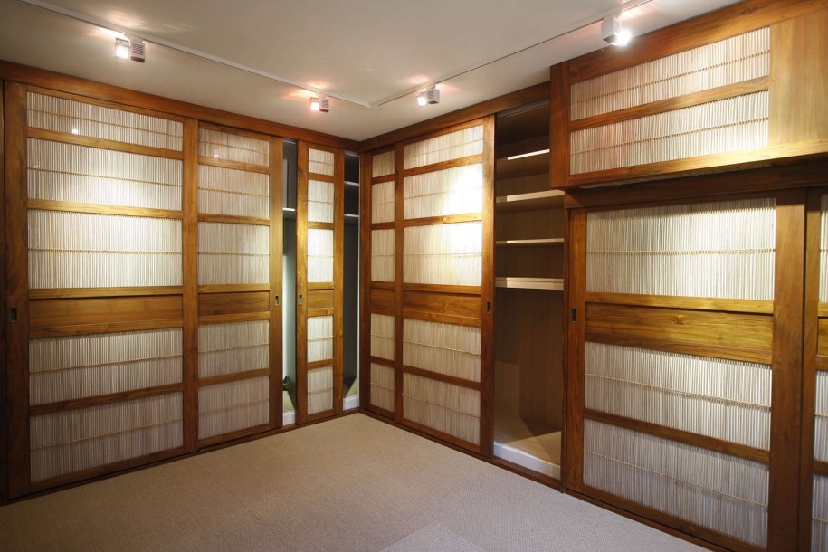 Japan sliding doors