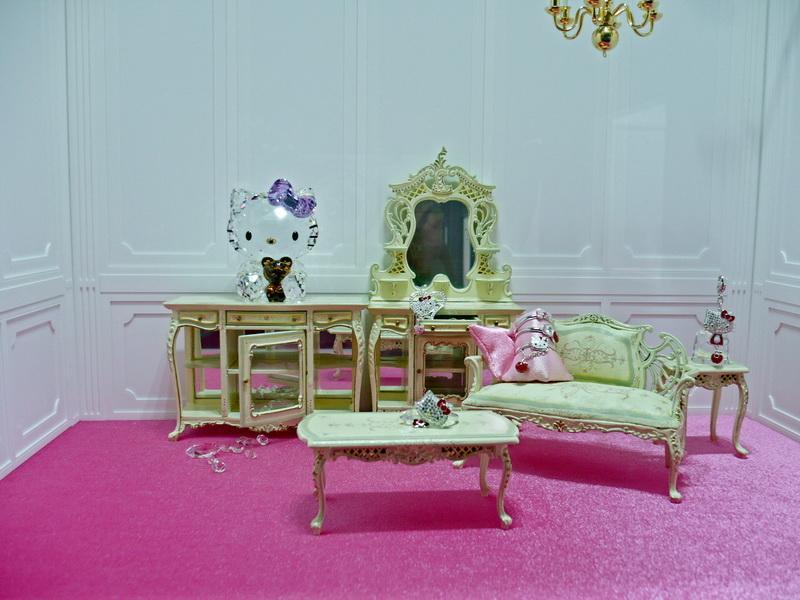 Hello kitty room ideas