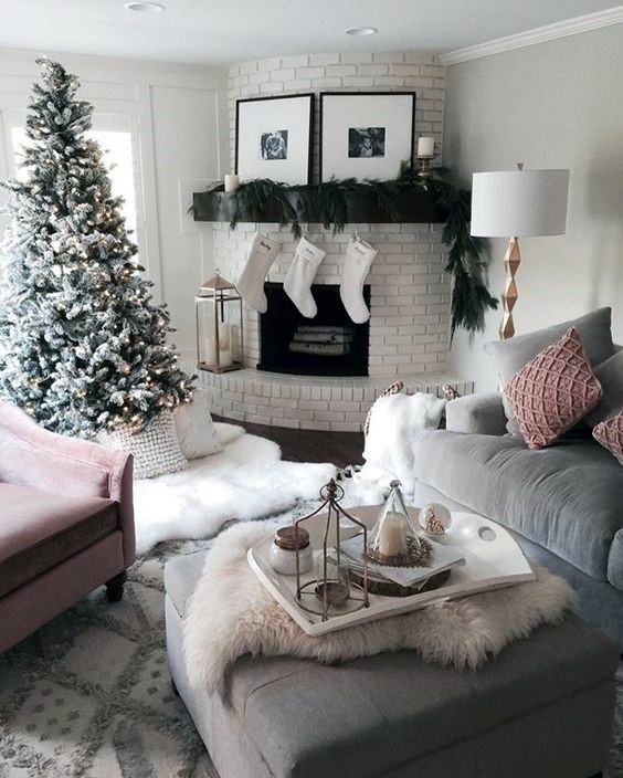 Holiday themed corner fireplace design in living room